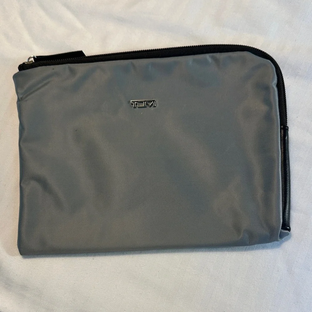 Tumi Gray Zip-Top Toiletry Pouch